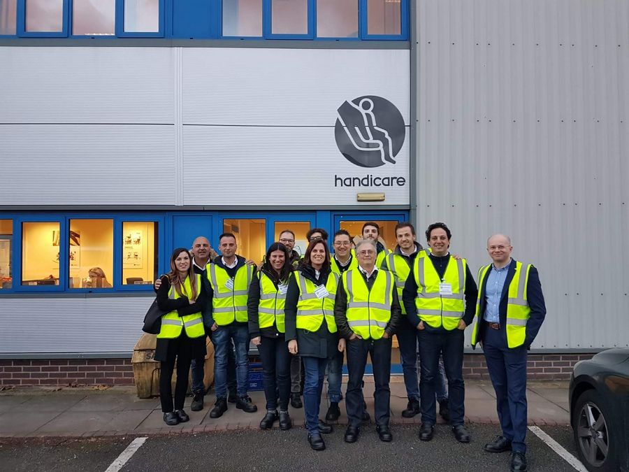 Centaurus Rete Italia® alla fabbrica di montascale di Handicare in Gran Bretagna